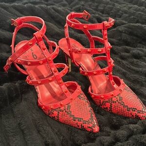 Red and black snake skin. 7 1/2. High heels